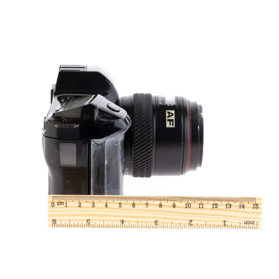 Vintage 1980’s Minolta Dynax 7000i Slr Camera photo for sale