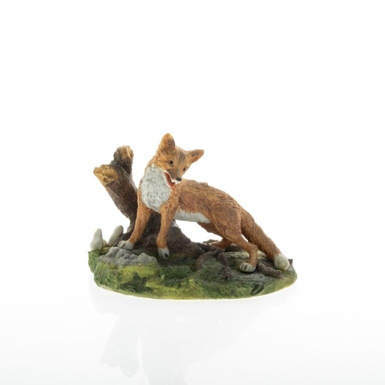 Wedgwood Hand Painted Ceramic Porcelain Red Fox Sculpture