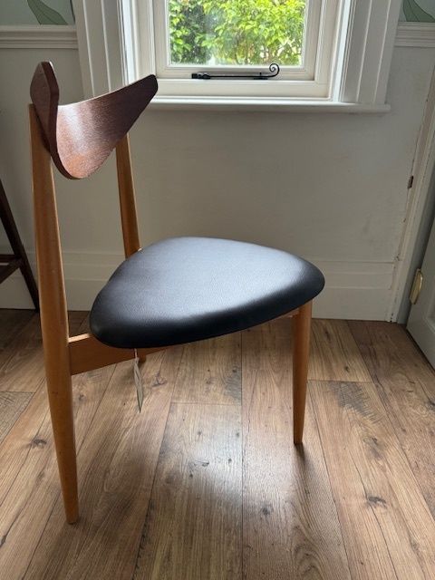 8 Three Legged Dining Chairs (Model 4511) Designed By Richard Young As Part Of The G Plan Group Three Range For E.Gomme, C1962. photo Furniture