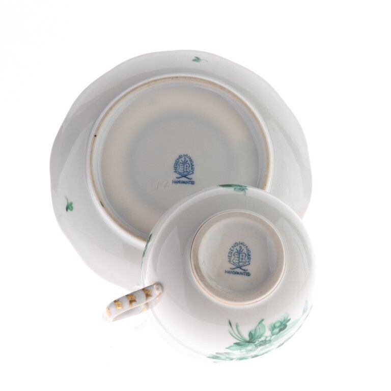 Herend Hungary “Chinese Bouquet” Pattern Fine Gilt Porcelain Ceramic Teacup And Saucer photo furniture