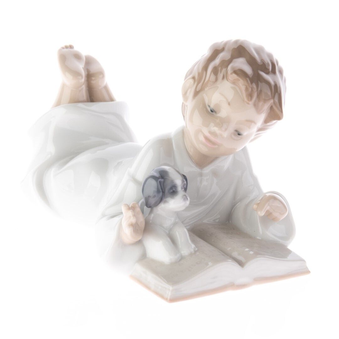 Nao By Lladro Porcelain Ceramic “Repeat After Me” Sculpture