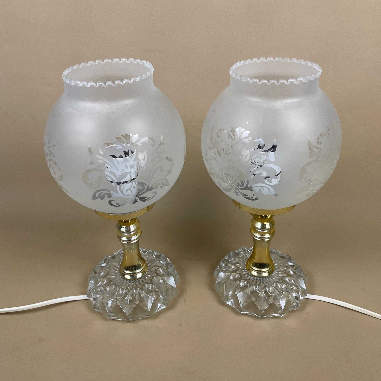 Pair Of Vintage Art Deco Globe Lamp Bedside Table Lights Ornate Glass Floral Shade Cut Glass Base Plastic Gold Pillar photo vinterior