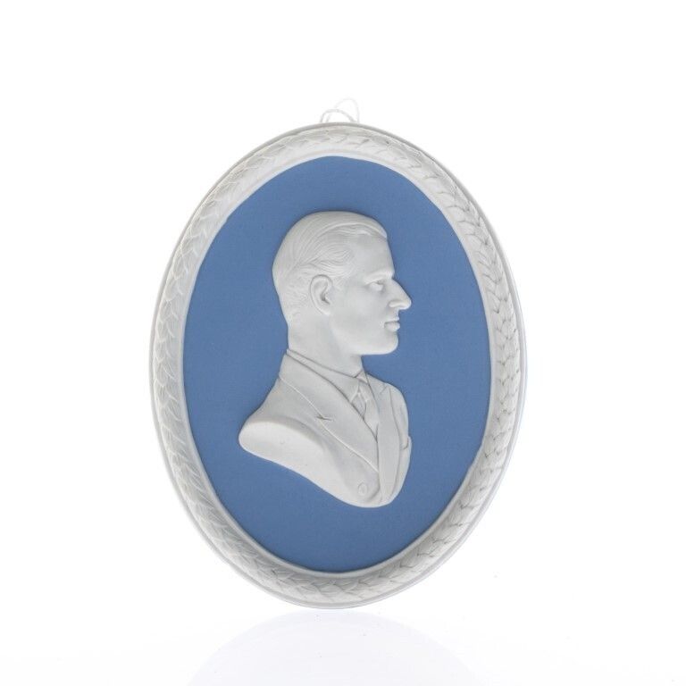 Wedgwood Blue Jasperware Ceramic Porcelain King Philip Portrait Medallion Laurel Leaf Plaque