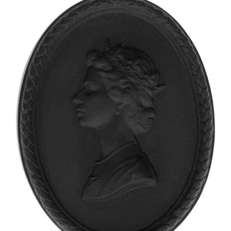 Wedgwood Black Basalt Jasperware Ceramic Porcelain Queen Elizabeth II Silver Wedding Portrait Medallion photo furniture