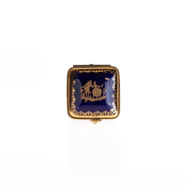 Mid Century French Limoges Cobalt Gilt Porcelain Pill Box