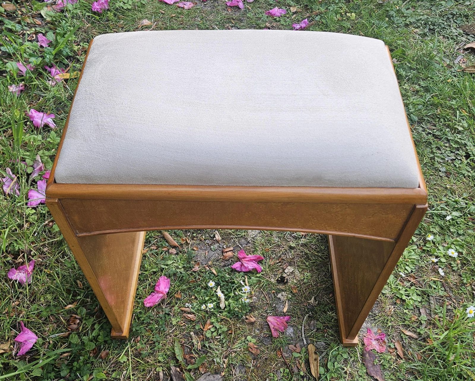 Art Deco Bedroom Stool photo Furniture