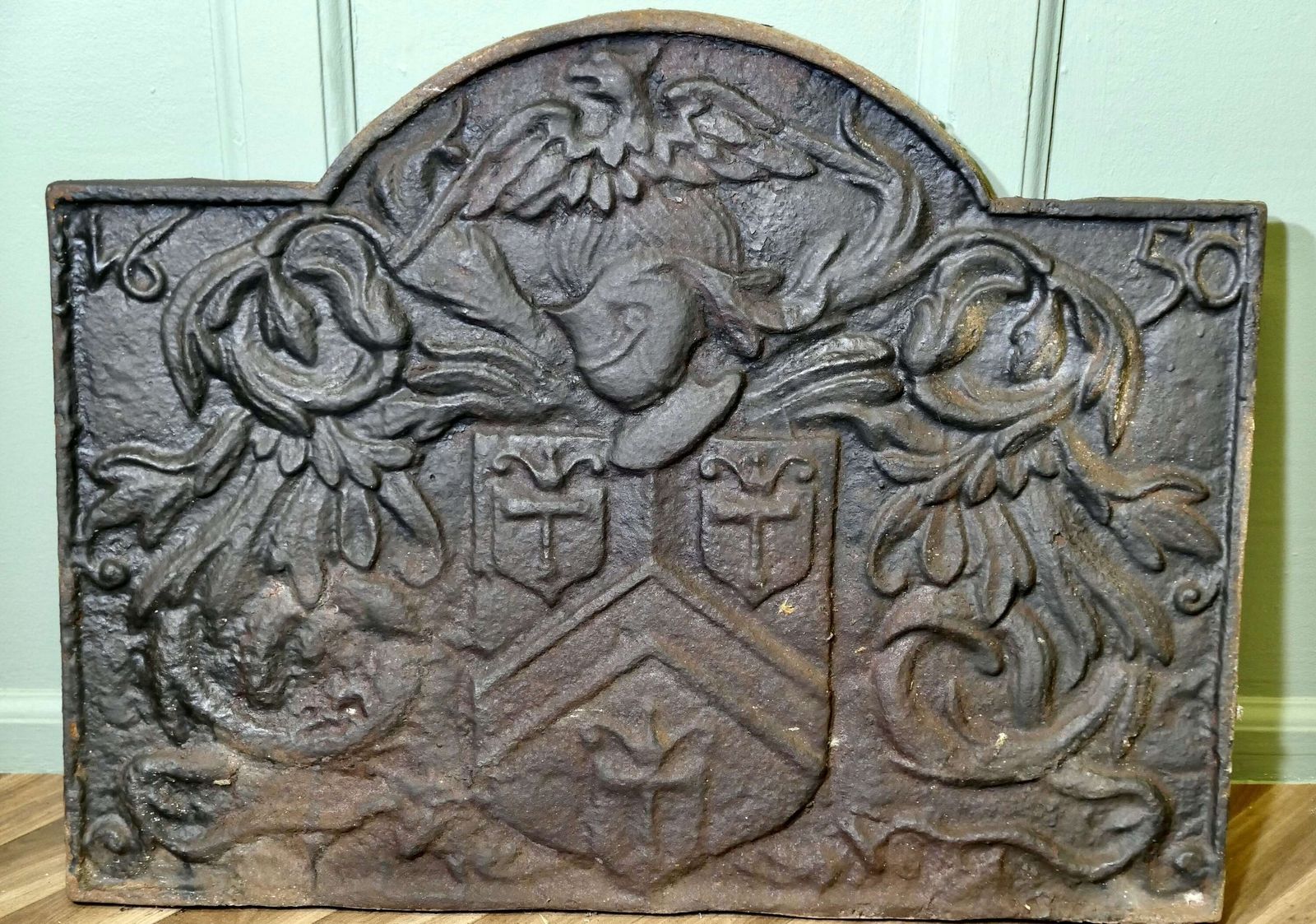 French Arch Top Fire Back. Armour And Eagle photo for sale