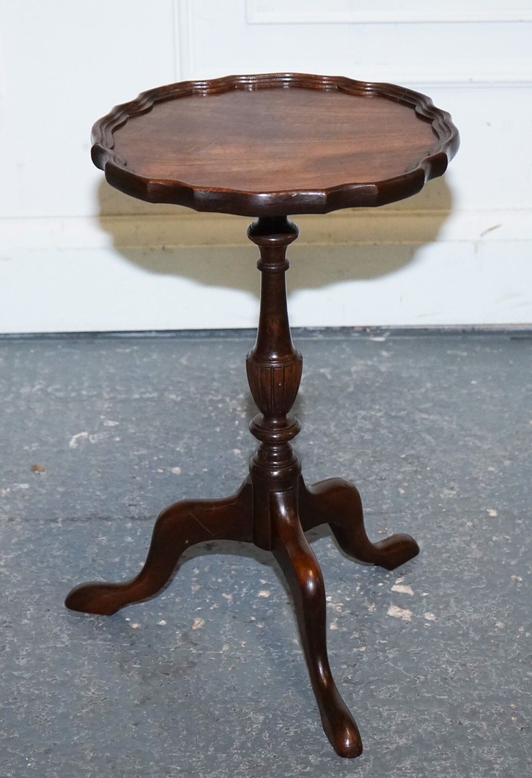 Lovely  Flamed Mahogany Piecrust Top Side End Wine Tripod Table photo for sale