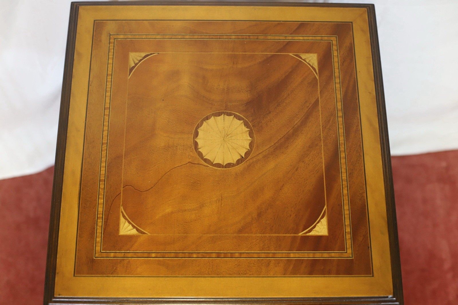 photo vintage Lovely Edwardian Mahogany Inlaid Revolving Bookcase