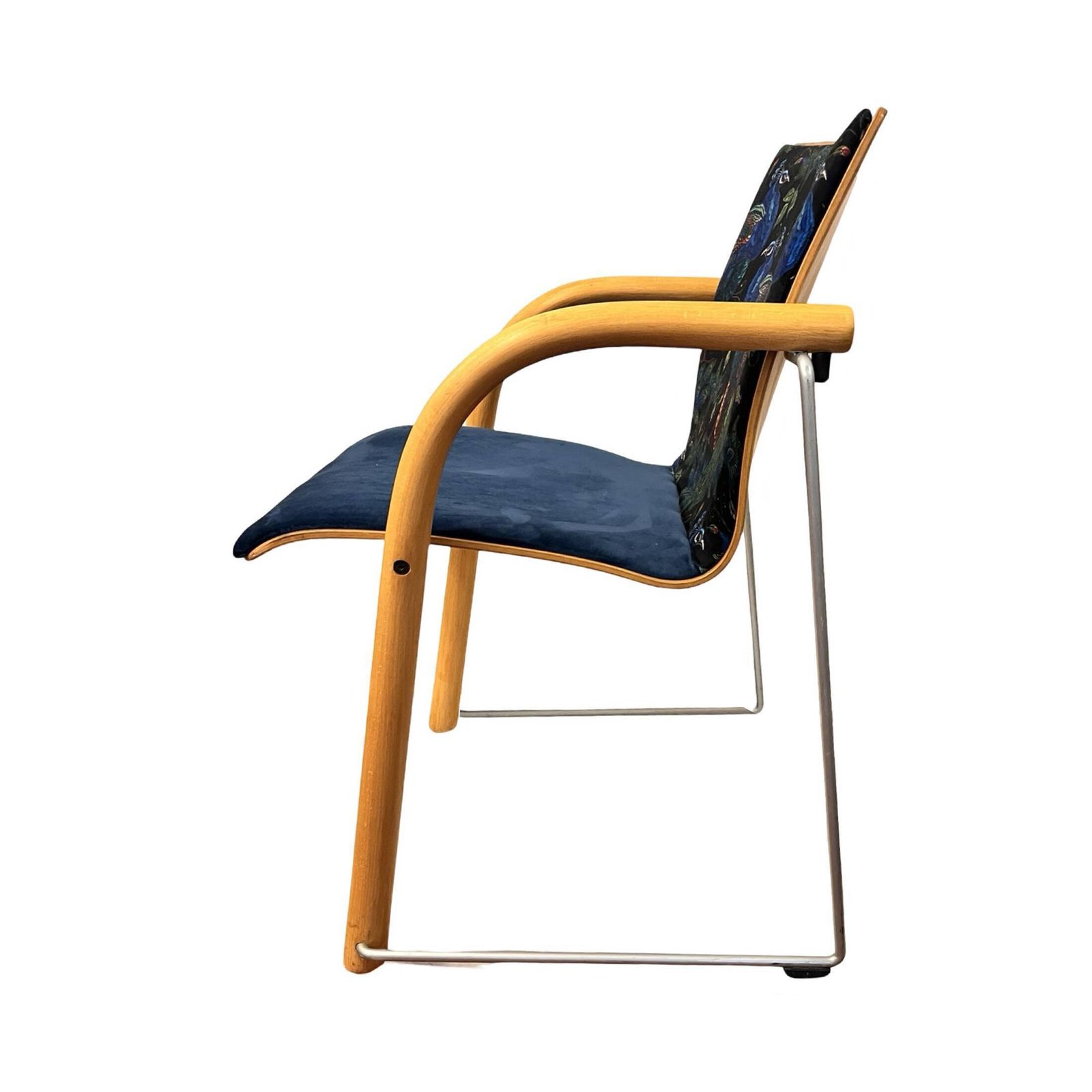 Upholstered Chair, Type S320, Designed By W. Schneider, U. Böhme, Thonet, Germany, 1984 photo vinterior