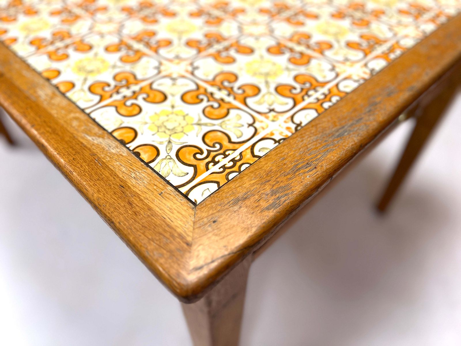 photo furniture Mid Century, Oak Dining Table, Mid 20th Century