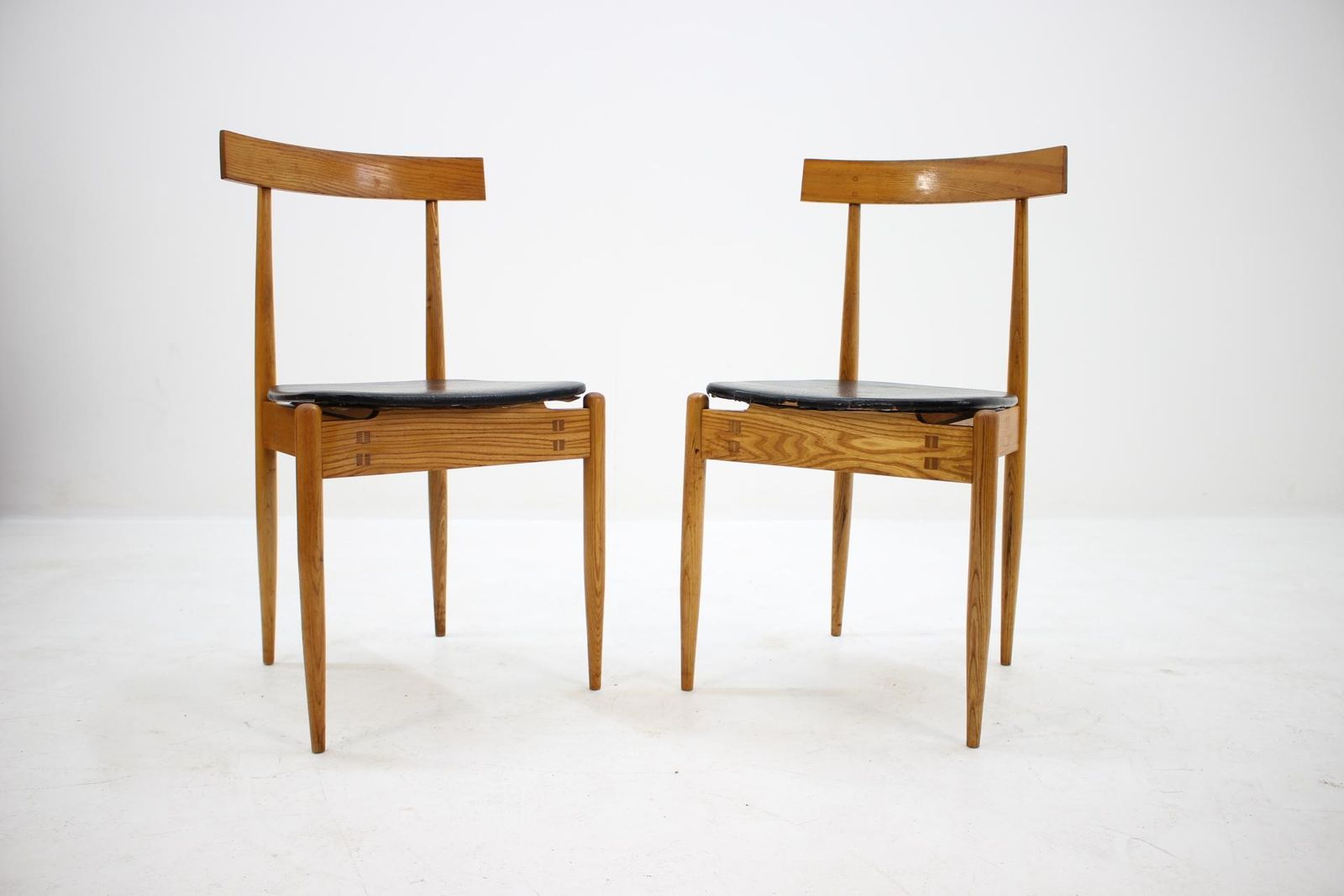 Pair Of Very Rare Dining Chairs Alan Fuchs   Uluv, 1964