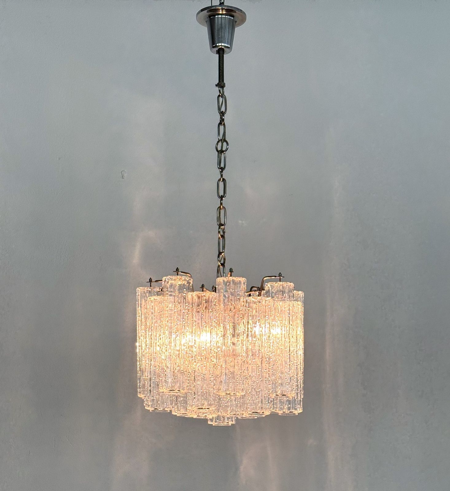 photo furniture Italian Midcentury Murano Glass Chandelier With 24 Glass Tubes, 1960s