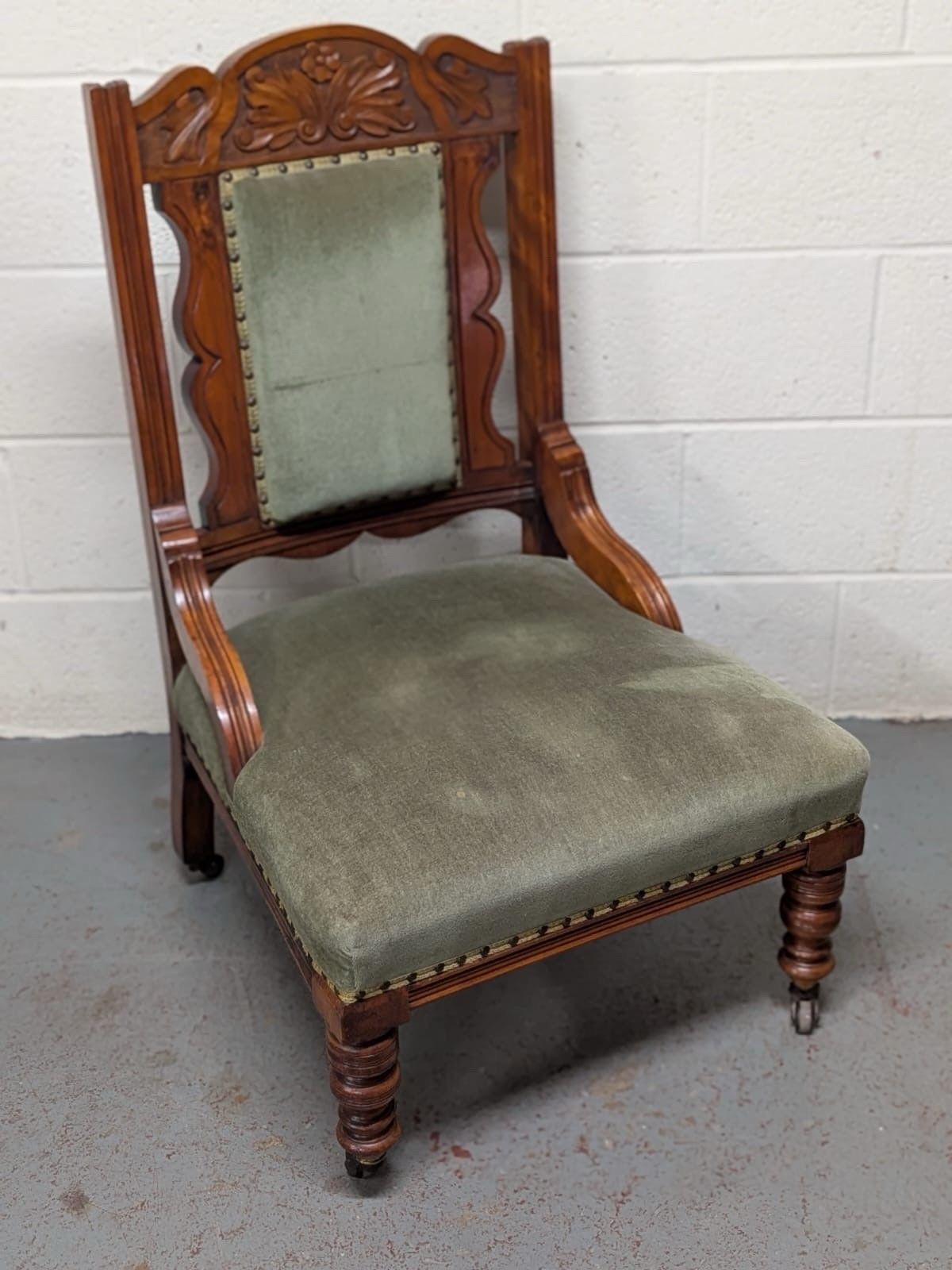 Edwardian Satin Walnut Green Upholstered Large Fireside/Nursing Chair photo 210.0