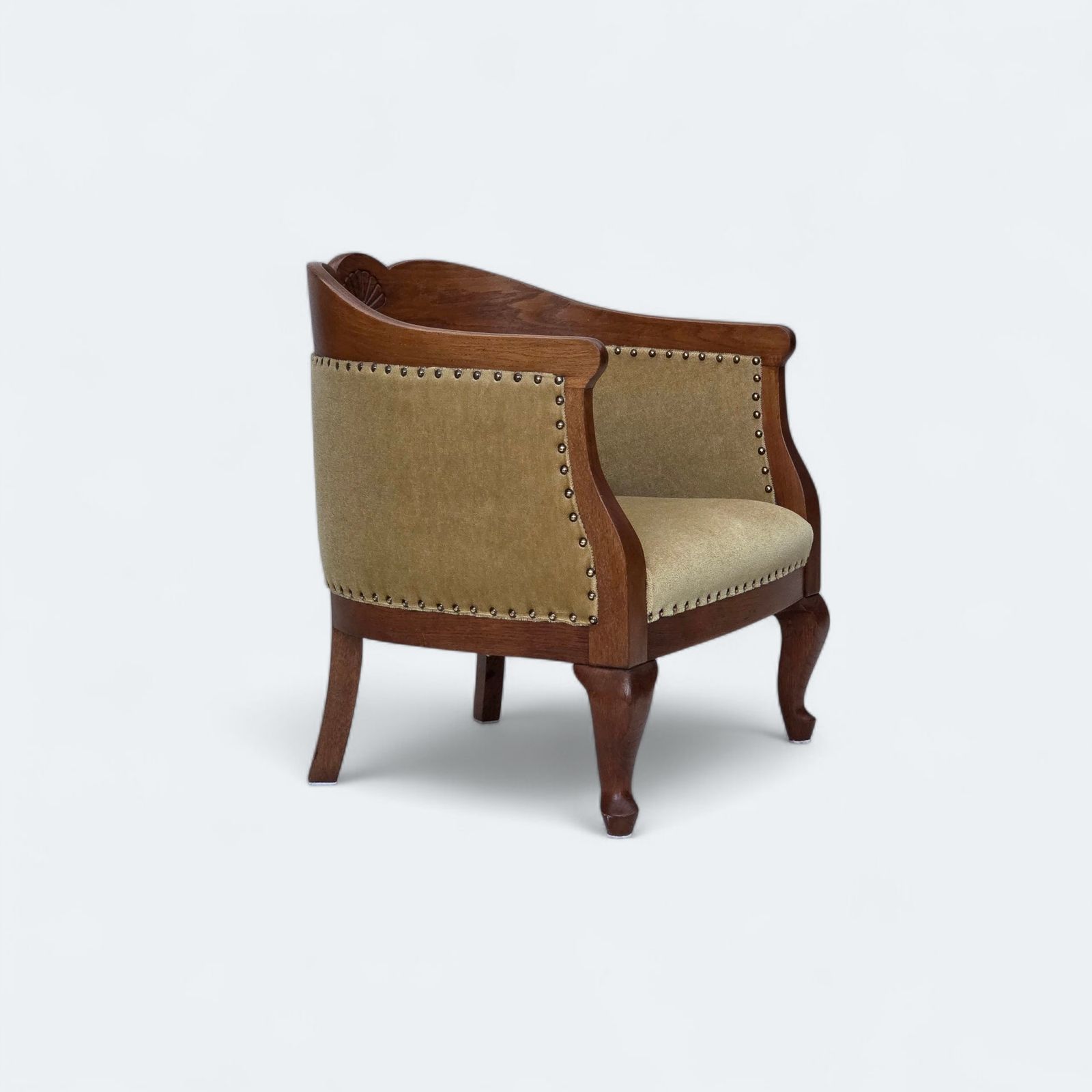 Ca. jaren 1960, Deense zij-/kinderfauteuil, lichtgroen meubelvelours, eikenhout.