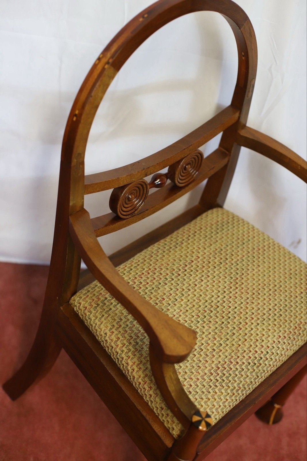 photo vinterior Beautiful Set Of Eight Hooped Back Dining Chairs By Jeremy Green