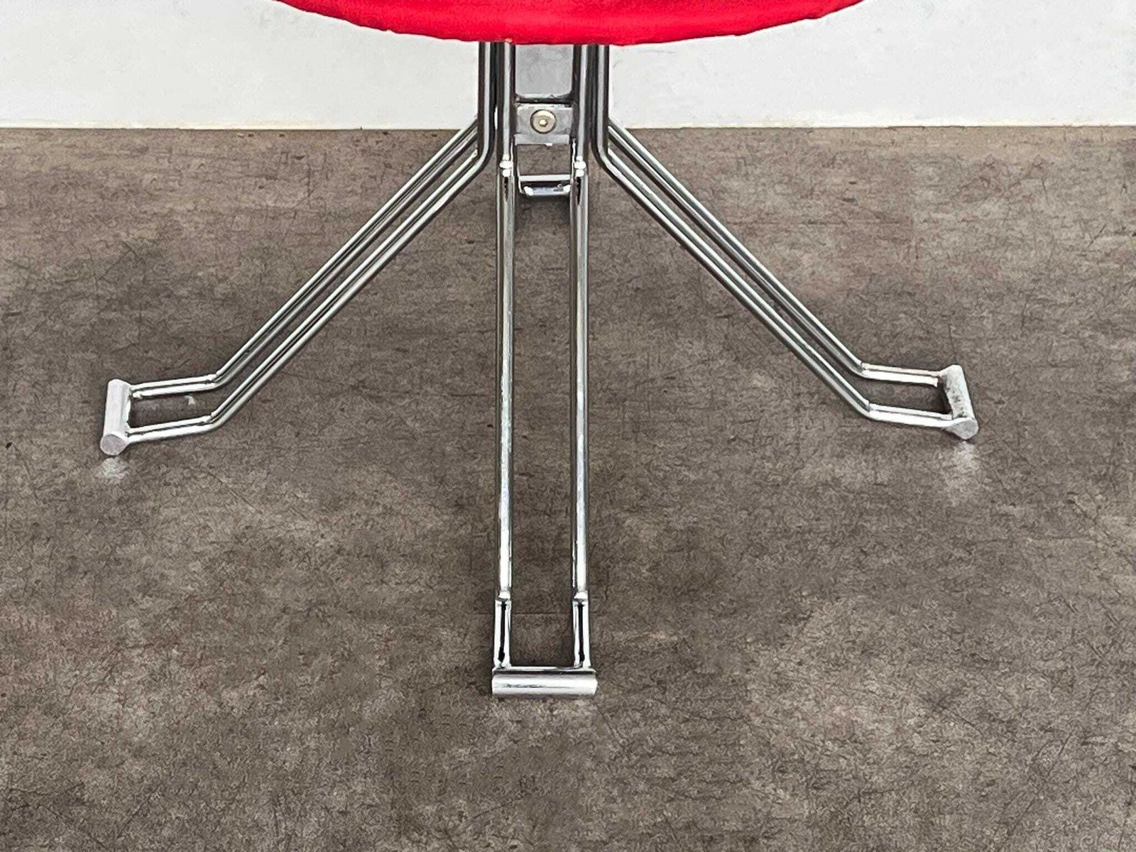 photo furniture Mid Century Paul Volther Style Chrome And Red Fabric Swivel Chair / Lounge Chair