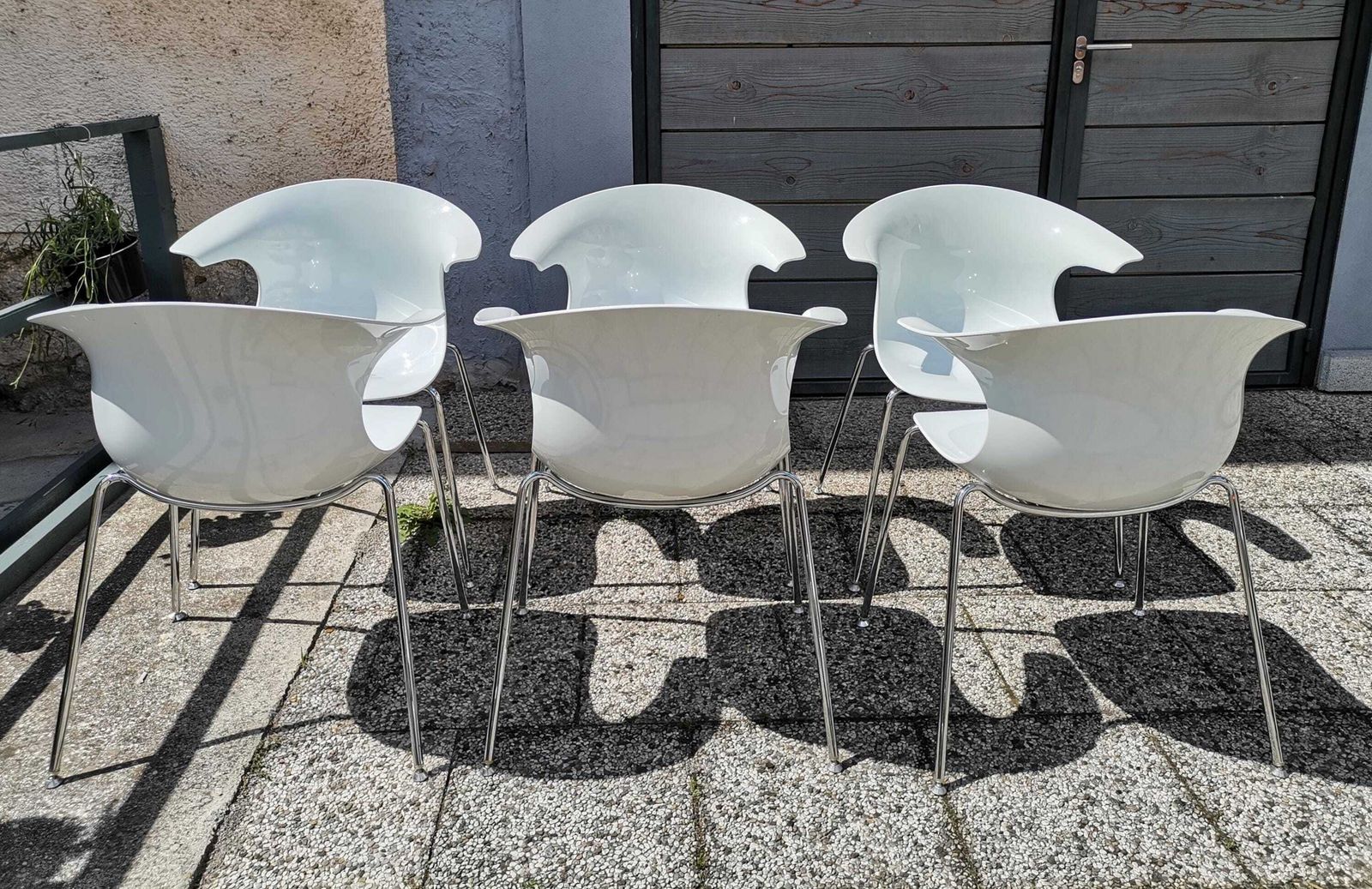 Set Of 6 Loop Dining Chairs By Infiniti / Modern Italian Design / Moulded Plastic & Chrome Armchairs photo 1417.0