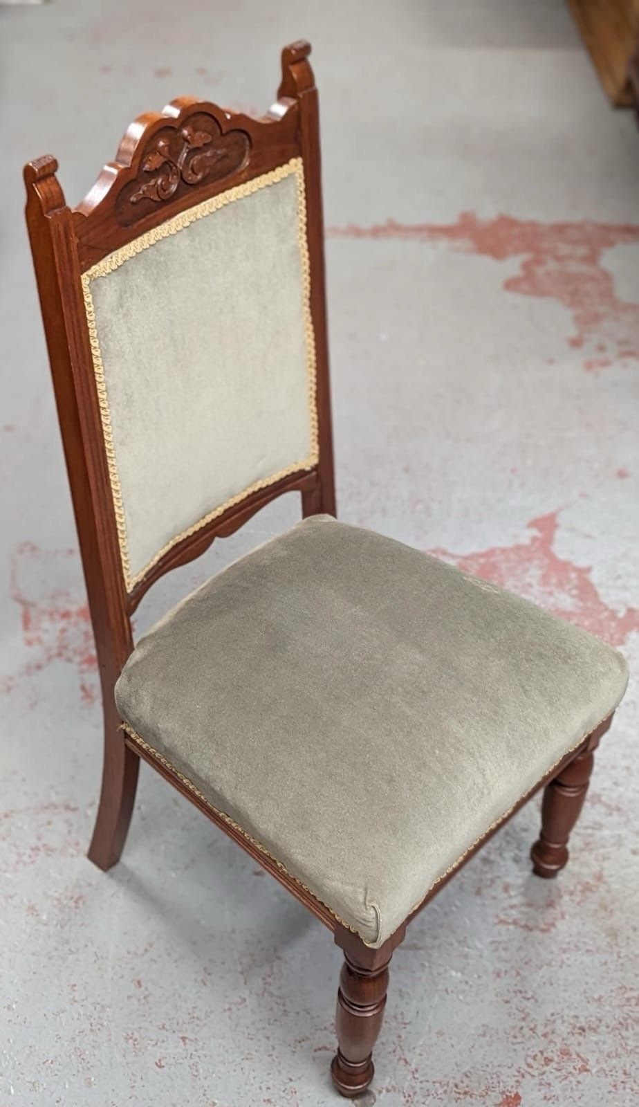 Edwardian Walnut Bedroom Or Hall Chair