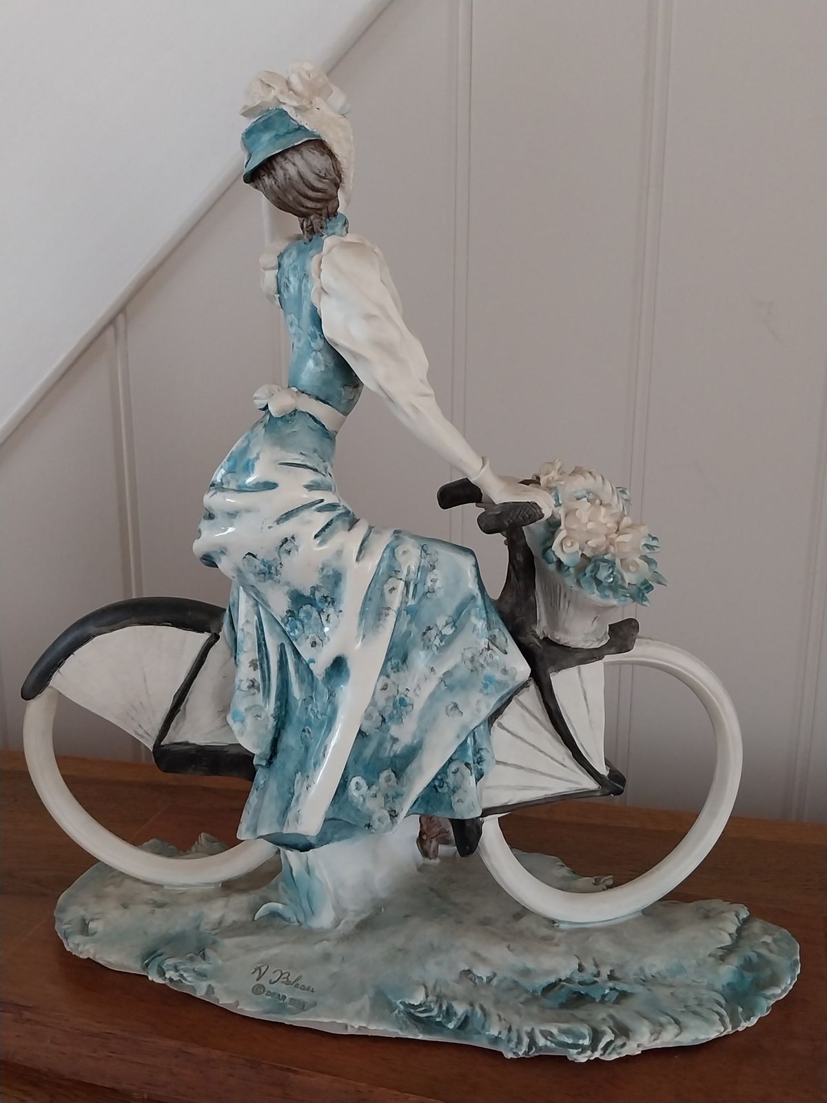 Capodimonte Auro Belcari Girl On Bycycle With Flower Basket. Large. photo vinterior