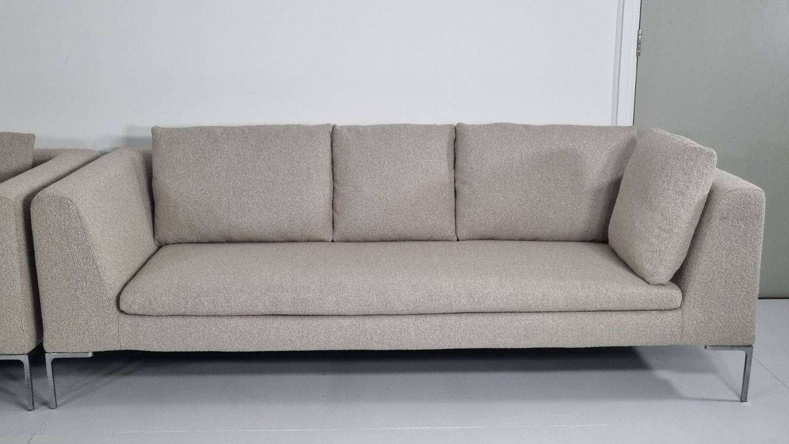 Bb Italia Pair Of Charles Sofas In Grey Boucle With Hues Of Honey In Excellent photo vintage