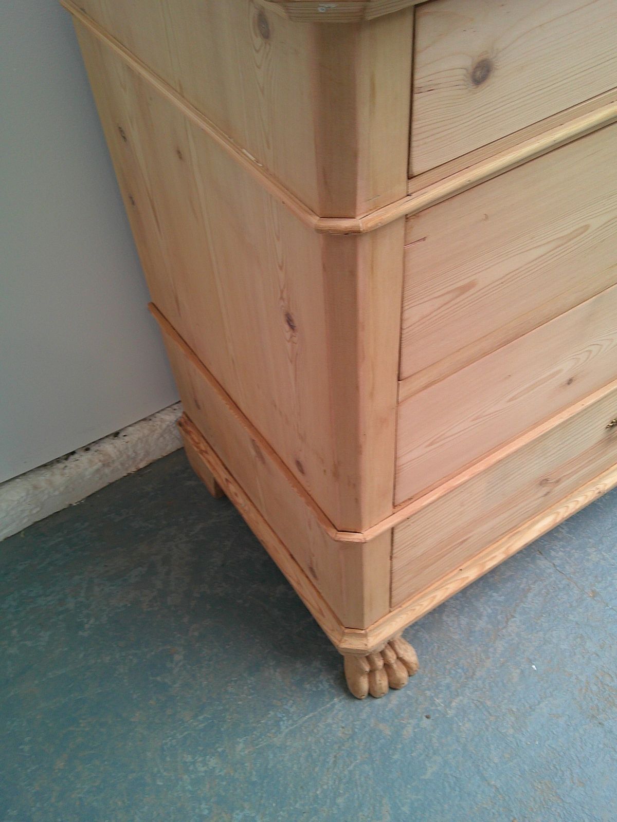 A Lovely Victorian Pine 4 Drawer Claw Foot Chest Of Drawers To Wax/Paint photo Furniture