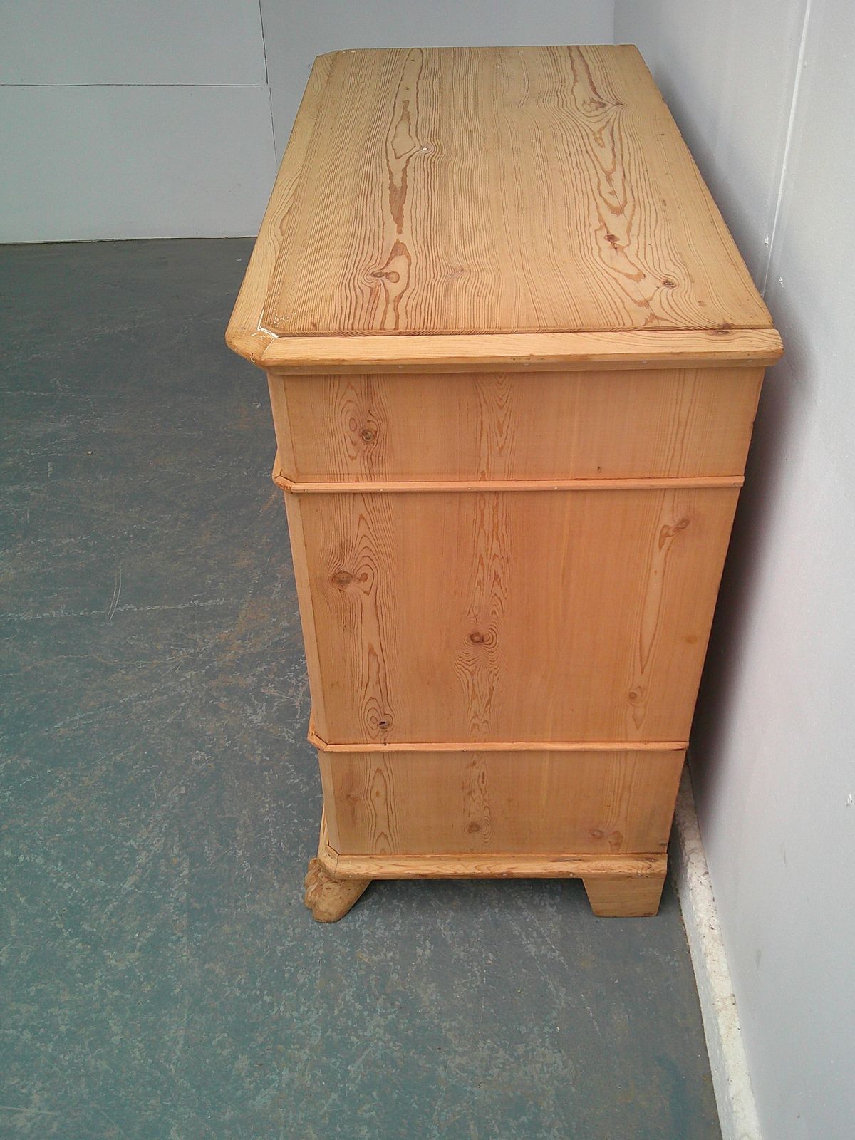 Furniture A Lovely Victorian Pine 4 Drawer Claw Foot Chest Of Drawers To Wax/Paint photo