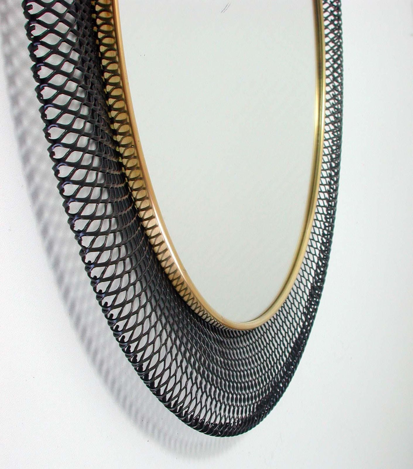 Midcentury German Wall Mirror Black Metal Brass Vereinigte Werkstätten, Munich photo Home Decor