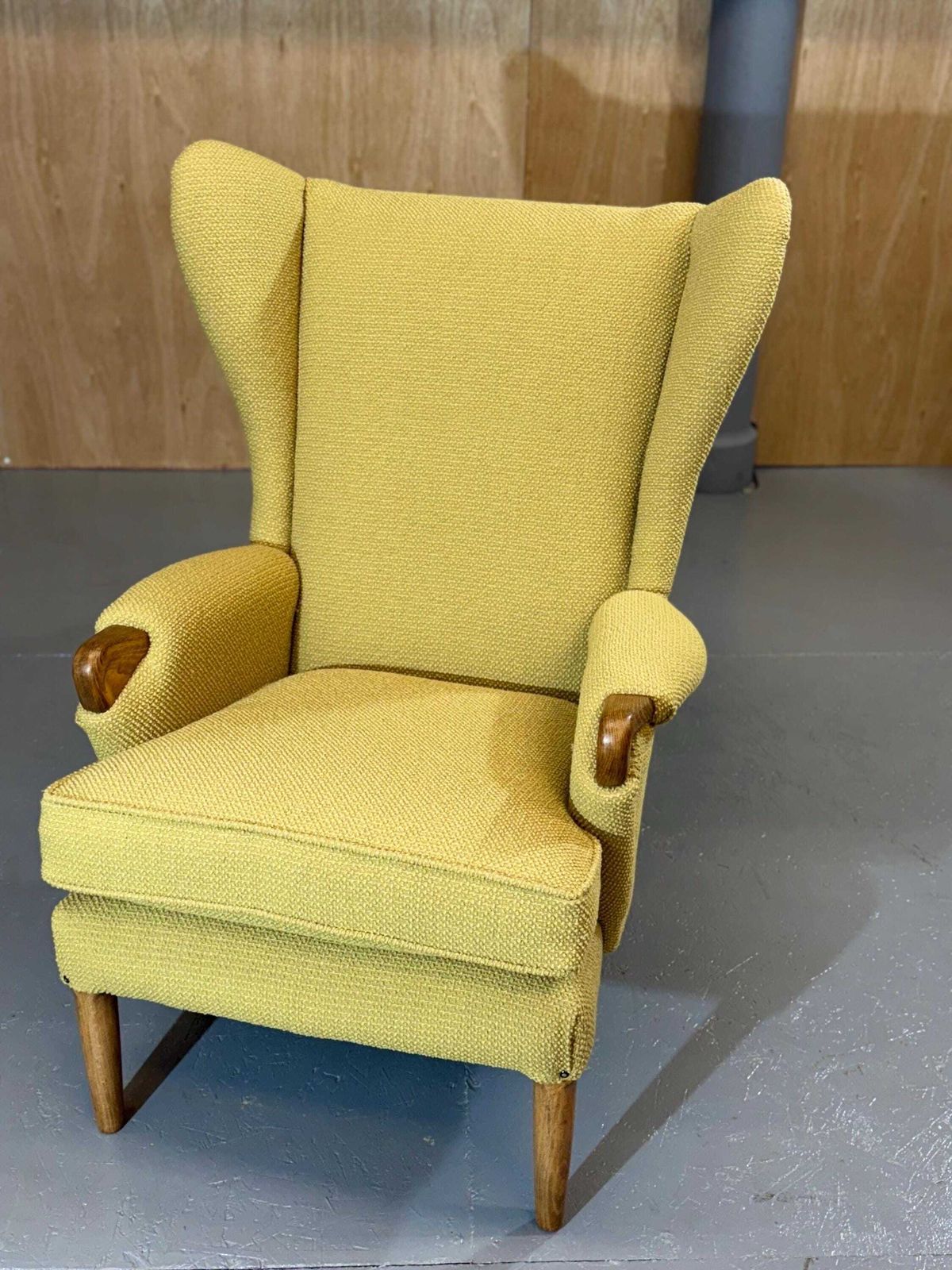 Parker Knoll Beautiful 1960’s Papa Bear Wingback Armchair In Heritage Premium Mustard Wool And Mohair Fabric. Fully Refurbished & Restored. photo vinterior
