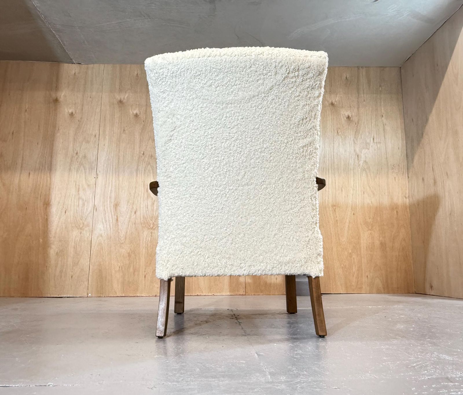 Parker Knoll Pk 704 1940’s Oak Armchair In (Faux) Lambs Sheep Fleece Plush Fabric Deep Boucle. Stunning Item.. Fully Refurbished & Restored photo for sale