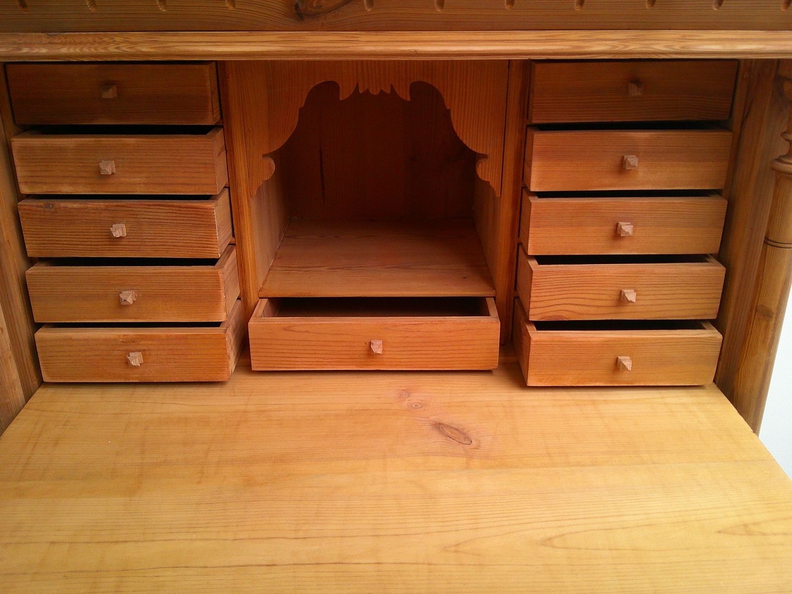 995.0 A Super Victorian Pine Ladies Make Up Chest Of Drawers To Wax / Paint photo