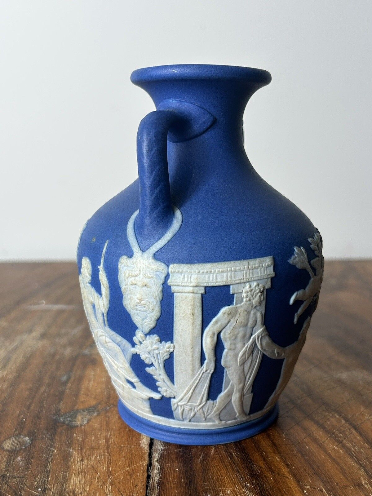 Wedgwood Blue Jasperware Portland Vase 19th Century 13cm photo furniture