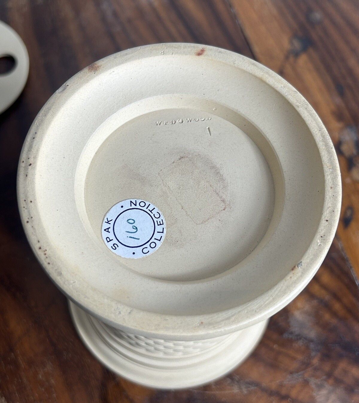Wedgwood Caneware Potpourri / Flower Holder Machine Turned Vase photo 299.0