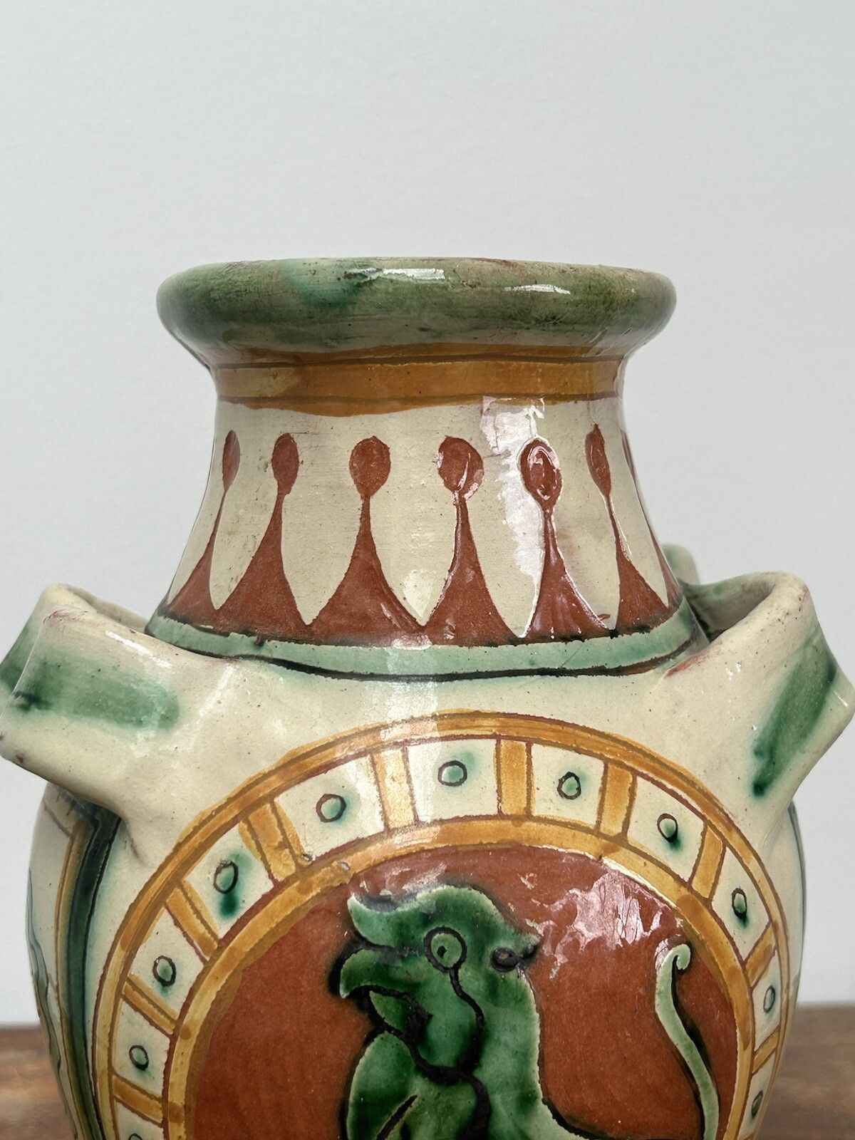 Antique Signed Italian Faience Lion Majolica Handled Terracotta Pottery Assisi photo vinterior