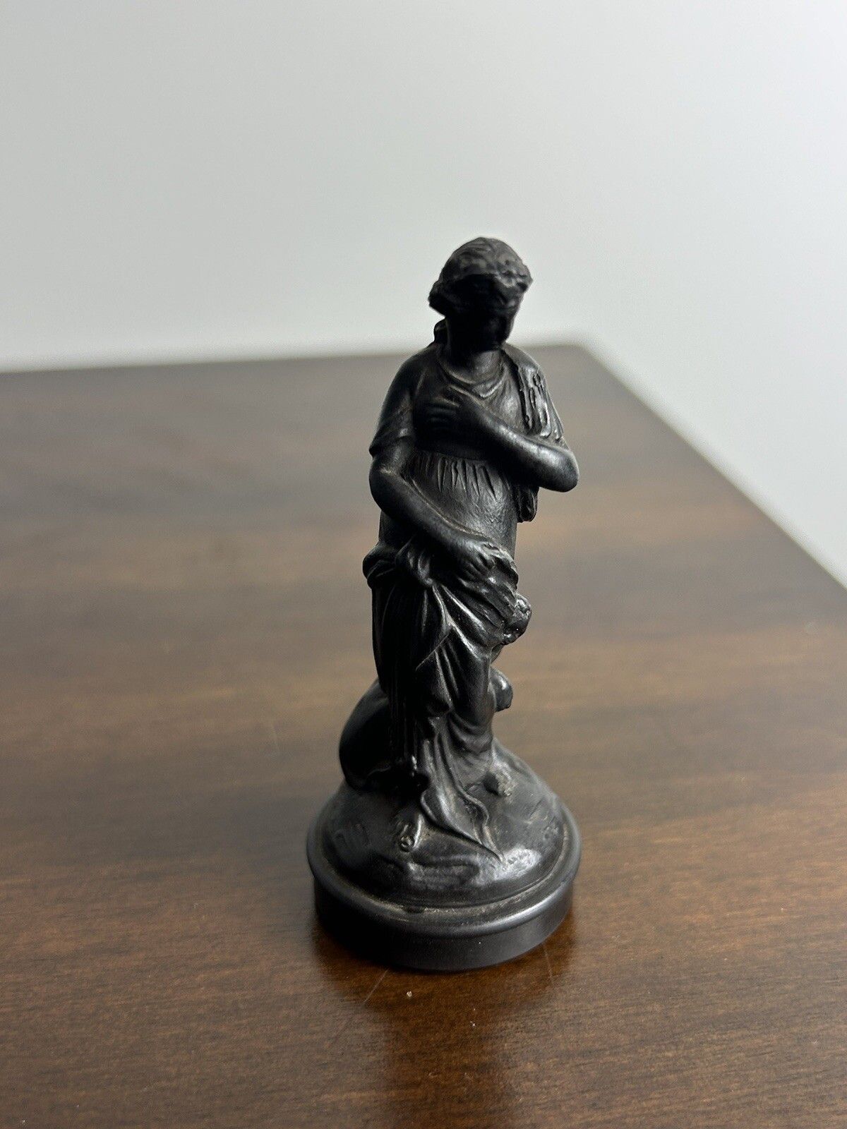 Wedgwood Minature Basalt Bust Woman With Dog photo vintage