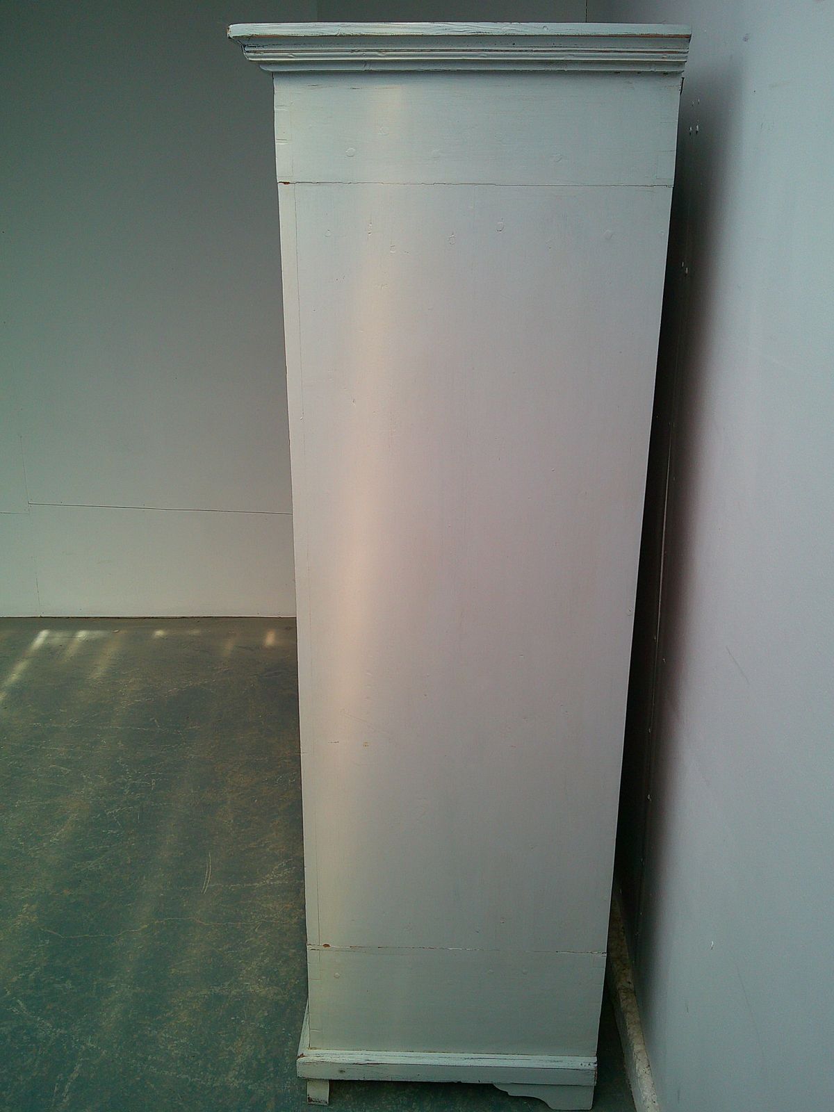 photo for sale A Lovely Painted Light Grey Pine Georgian 1 Piece Hall Wardrobe