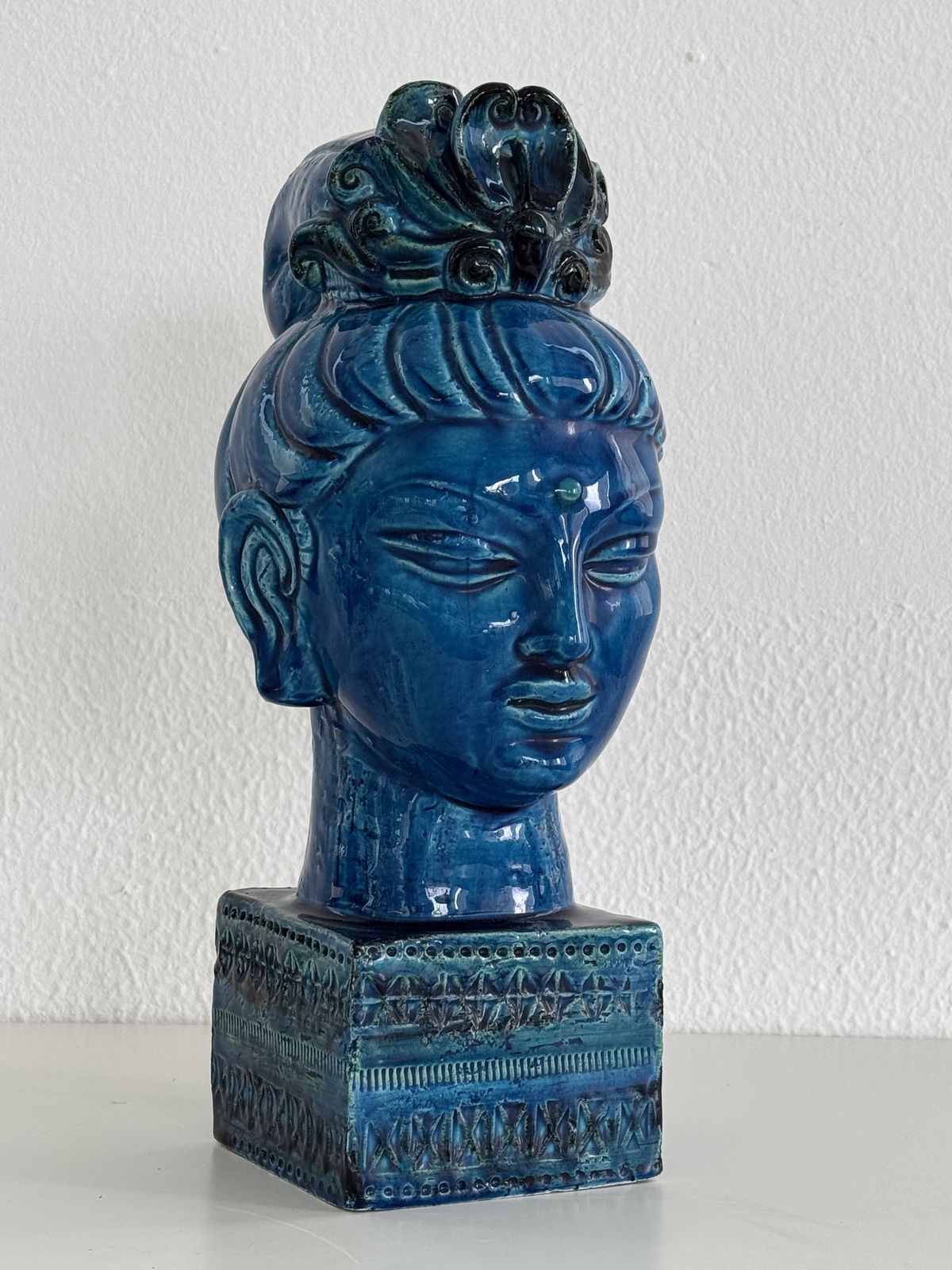 photo furniture Aldo Londi For Bitossi Kwan Yin Buddha Rimini Blu, Italy, 1970s