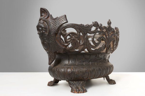 photo furniture Cast Iron Planter Decorated With Masks And Lion Paws, France, 1850s