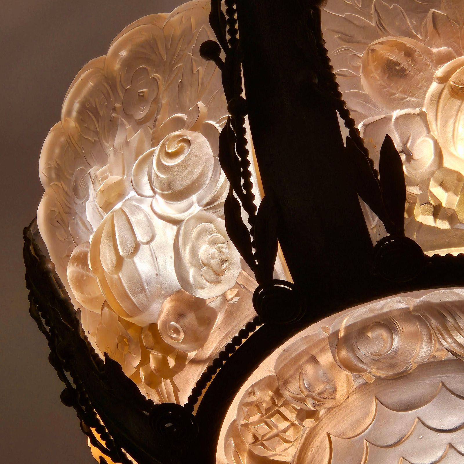 photo furniture Rare And Large Glass Plaque Chandelier, Val Saint Lambert, Art Deco Period, 1930