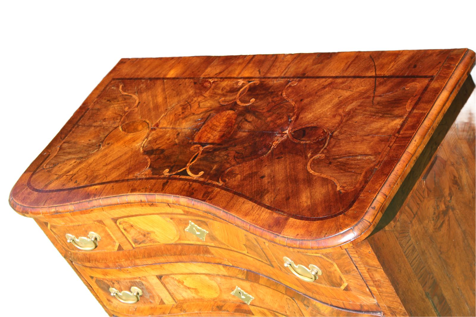 18th Century Baroque Walnut Chest Of Drawers photo vinterior