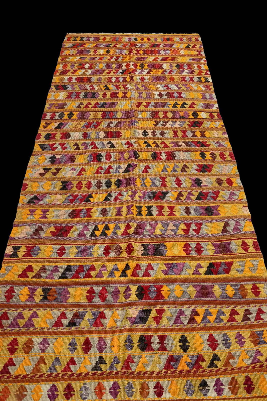 Cal Vintage Kilim 278x100cm, 1960s photo furniture