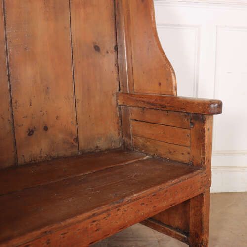 photo furniture Welsh Pine Settle, 1800s, Antique