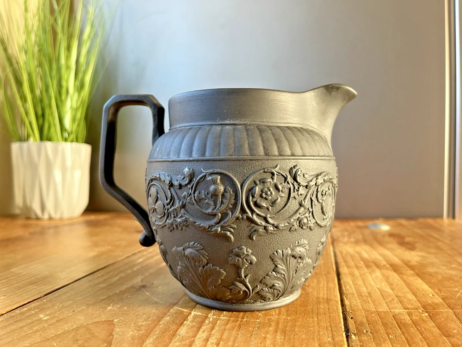 Antique 19th C Wedgwood Basalt 4 Nations Union Jug Thistle Rose Harp Shamrock photo Home Decor