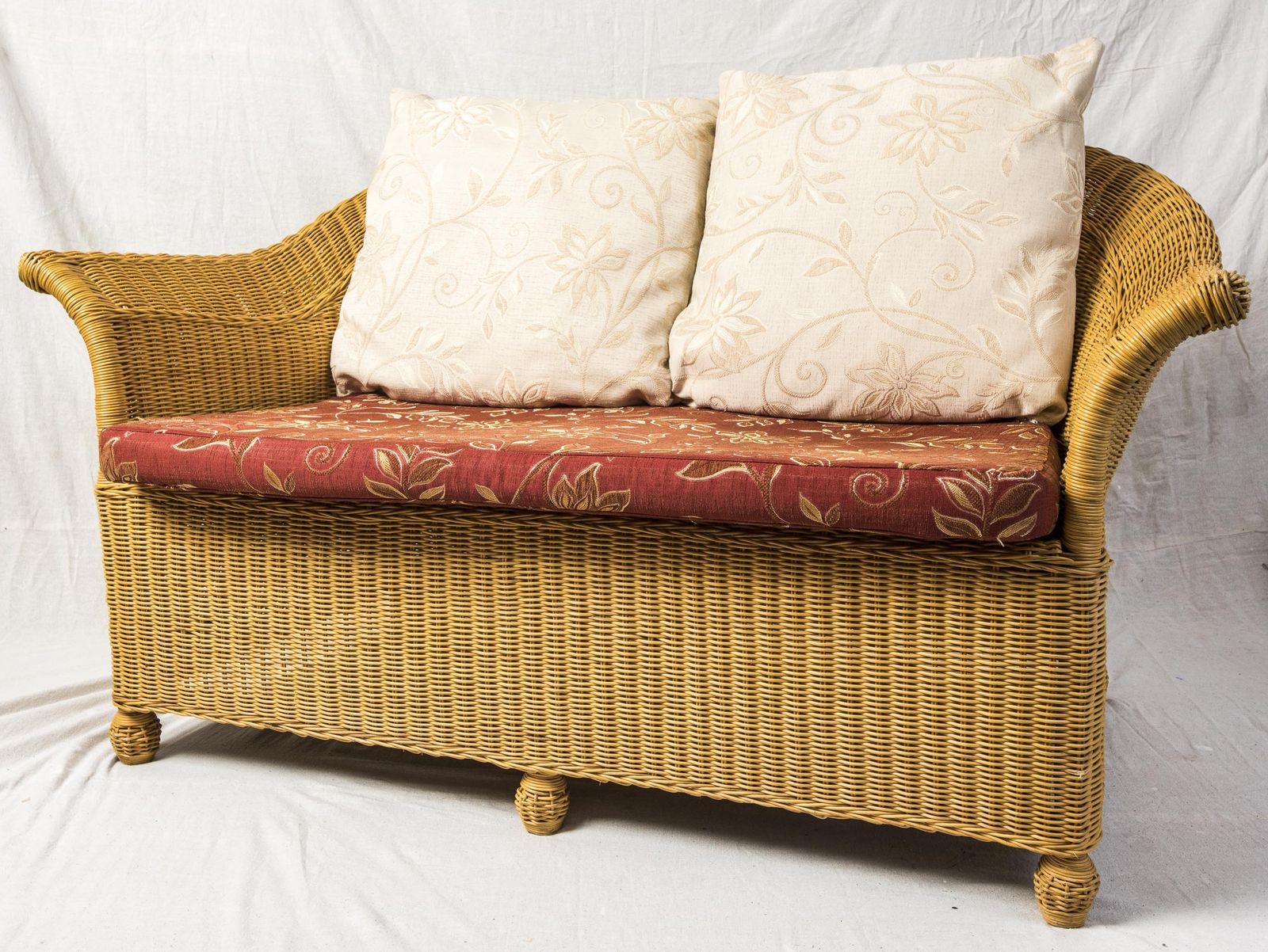 Rattan Garden Or Conservatory Lounger Sofa With 2 Armchairs Chairs, Foam Cushions.