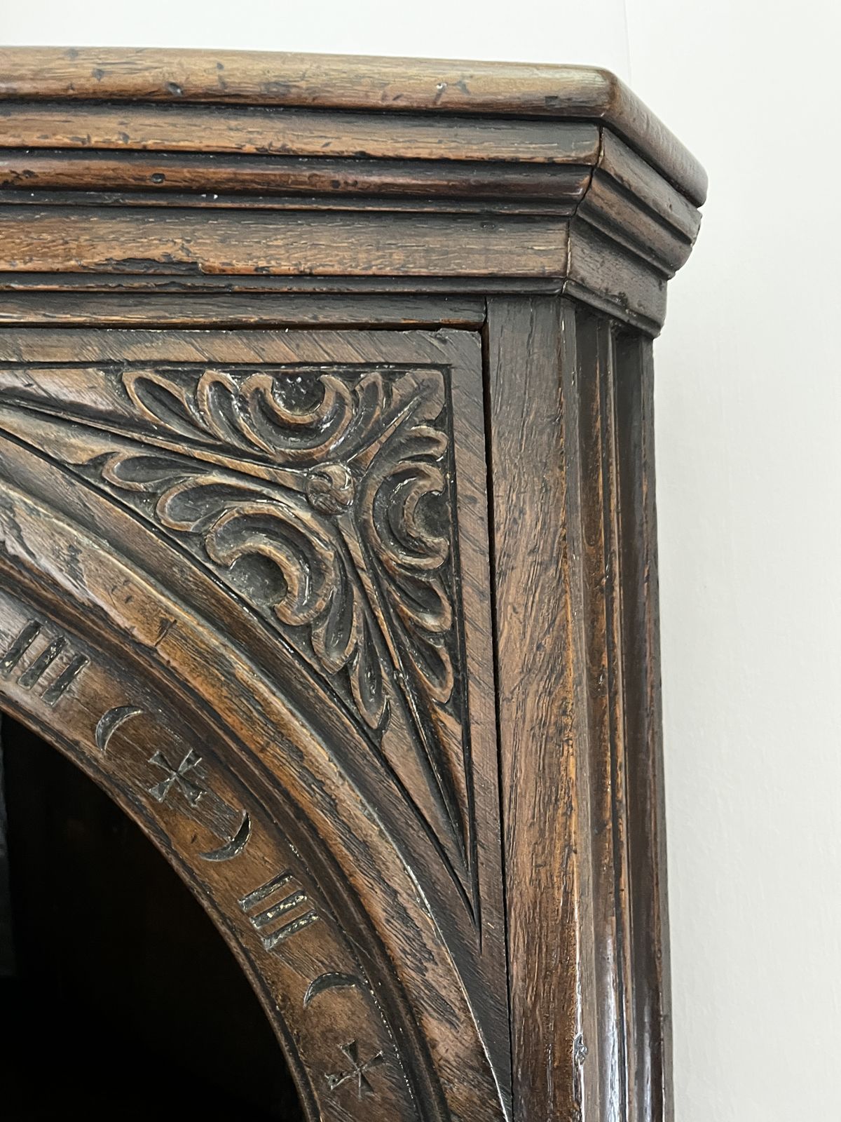 Antique Oak Corner Cabinet 20th Century With Moon Carvings photo 395.0
