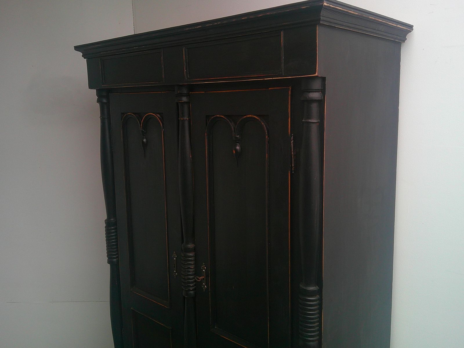 A Beautifully Painted Black Pine Georgian 1 Piece Hall Wardrobe photo for sale