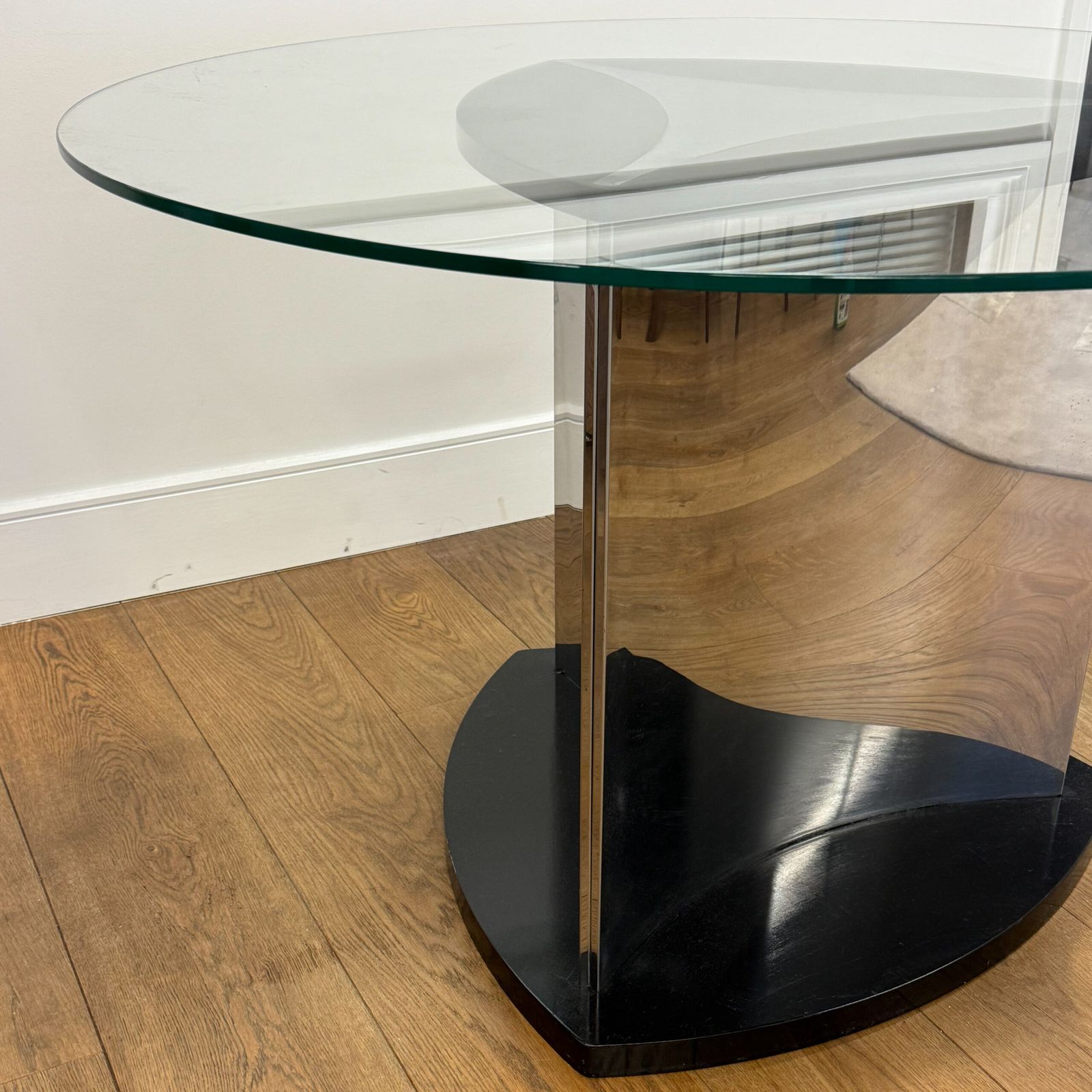 Italian Round Metal Base Table, 1980 photo 1450.0
