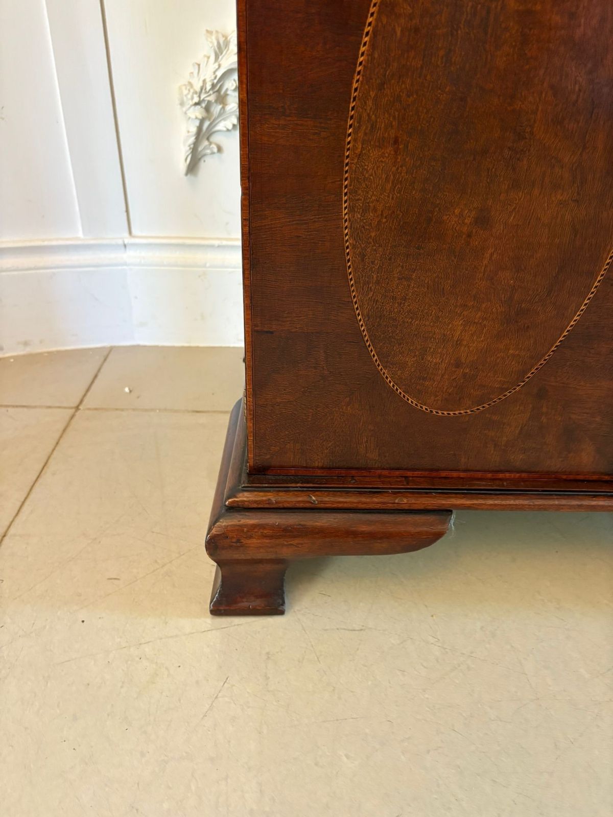 Outstanding Quality Antique 19th Century Mahogany Inlaid Bookcase photo vinterior