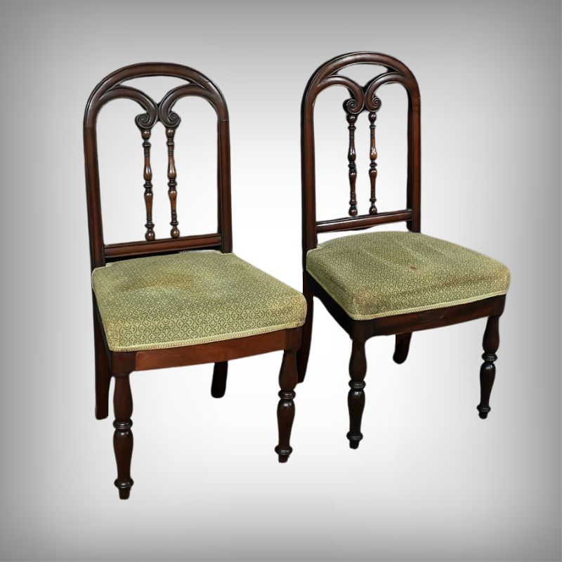 Pair Of Mahogany Chairs, Restoration Period – Part 1 Of The 19th Century