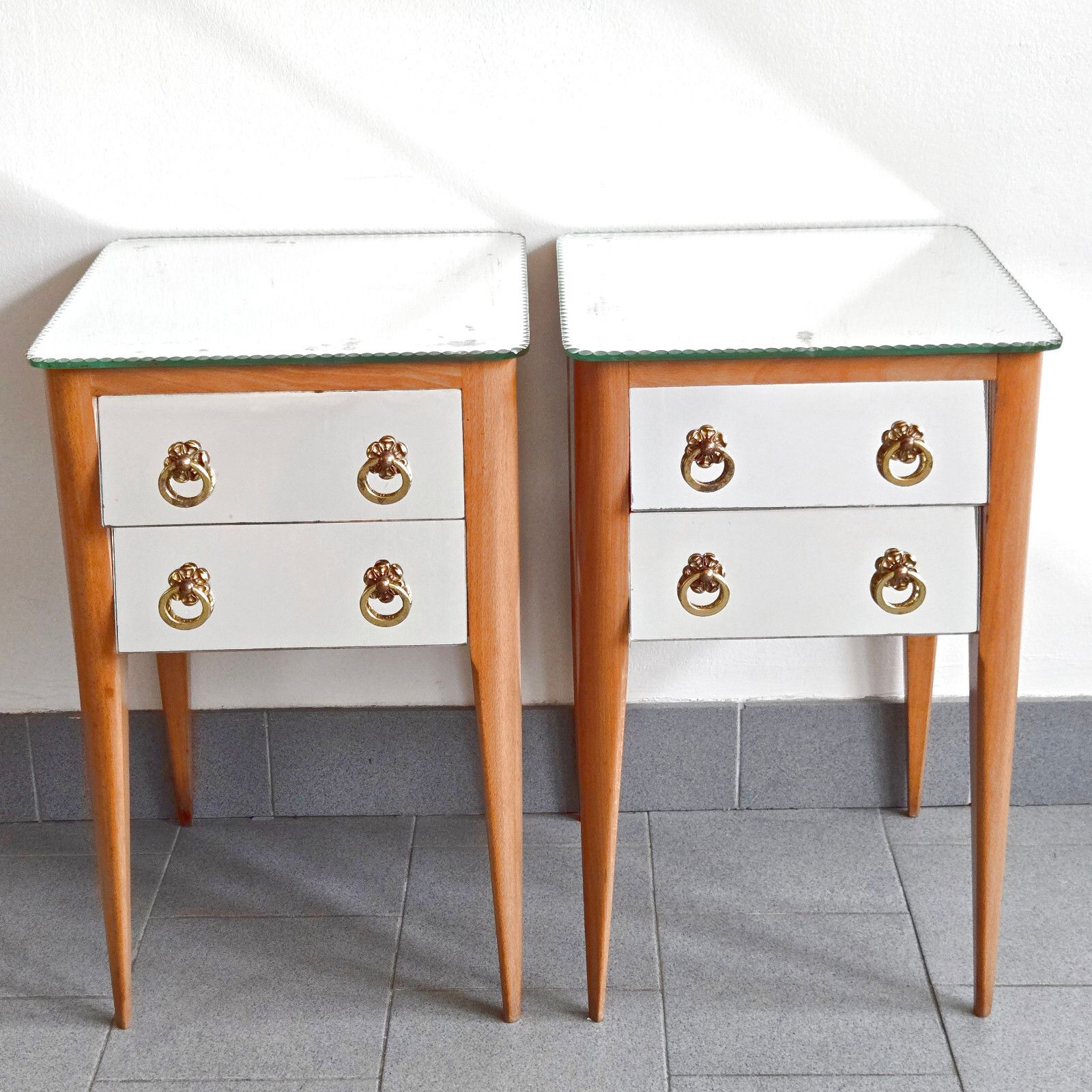 Pair Of Vintage 1950s Brass Mirror Bedside Tables Gold & Hetre 50s 50s